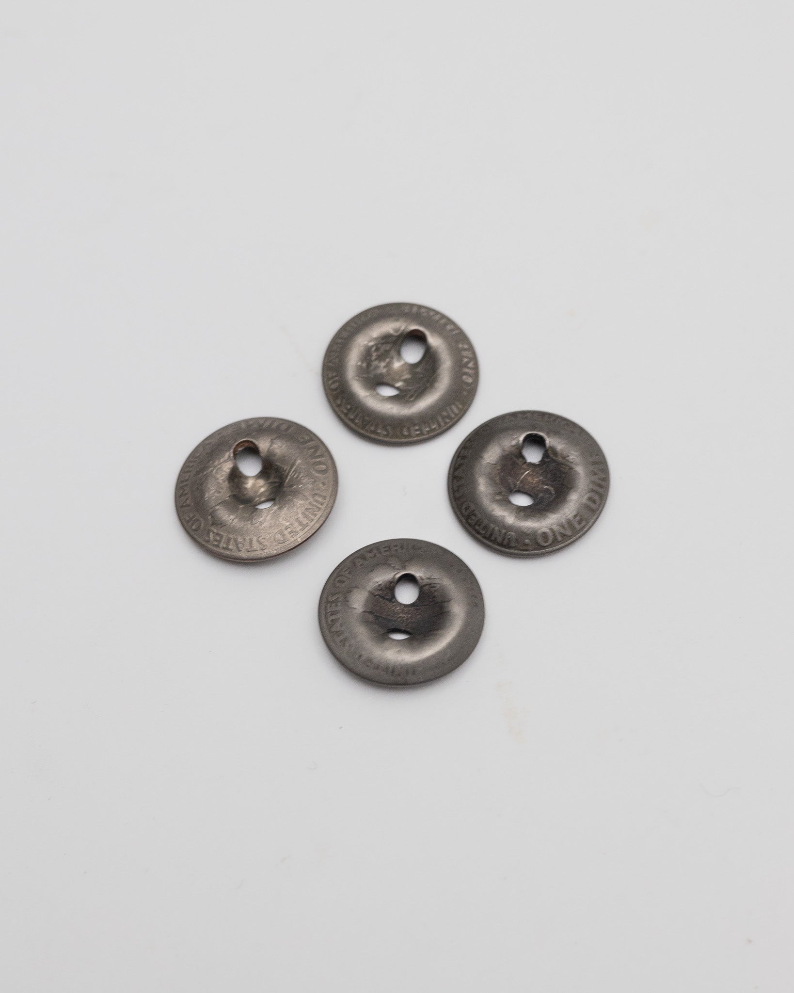 Dime button type 1