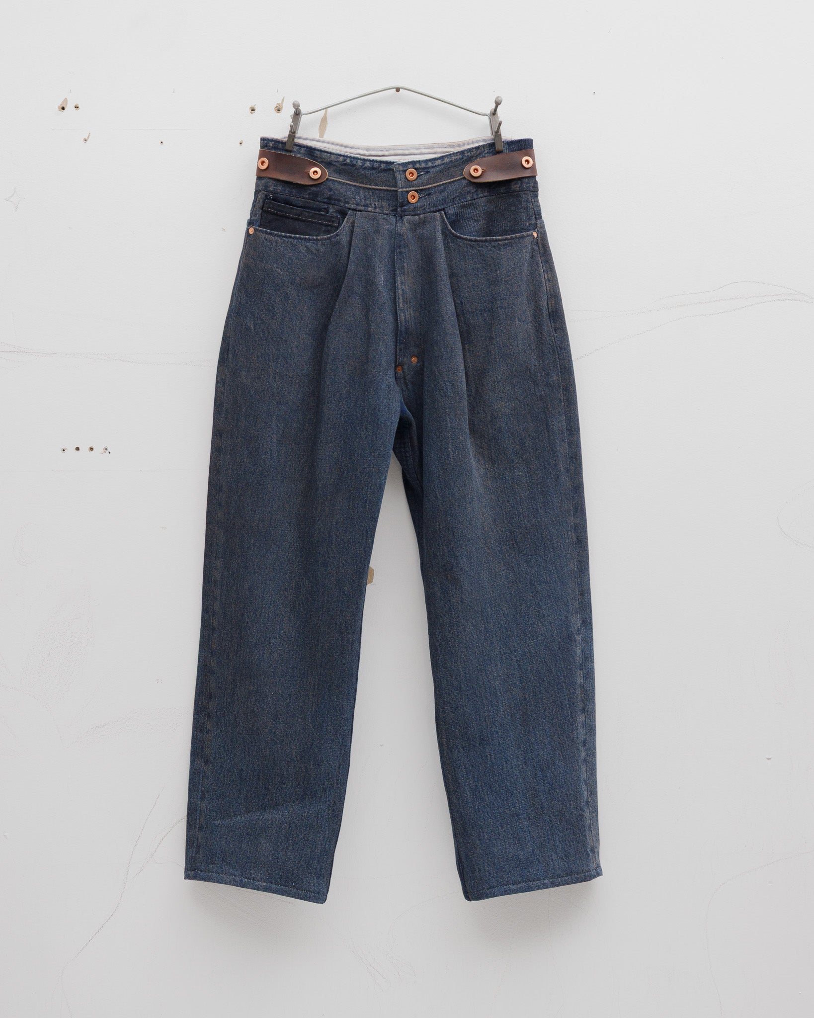 Belt Back Kakishibu Jeans