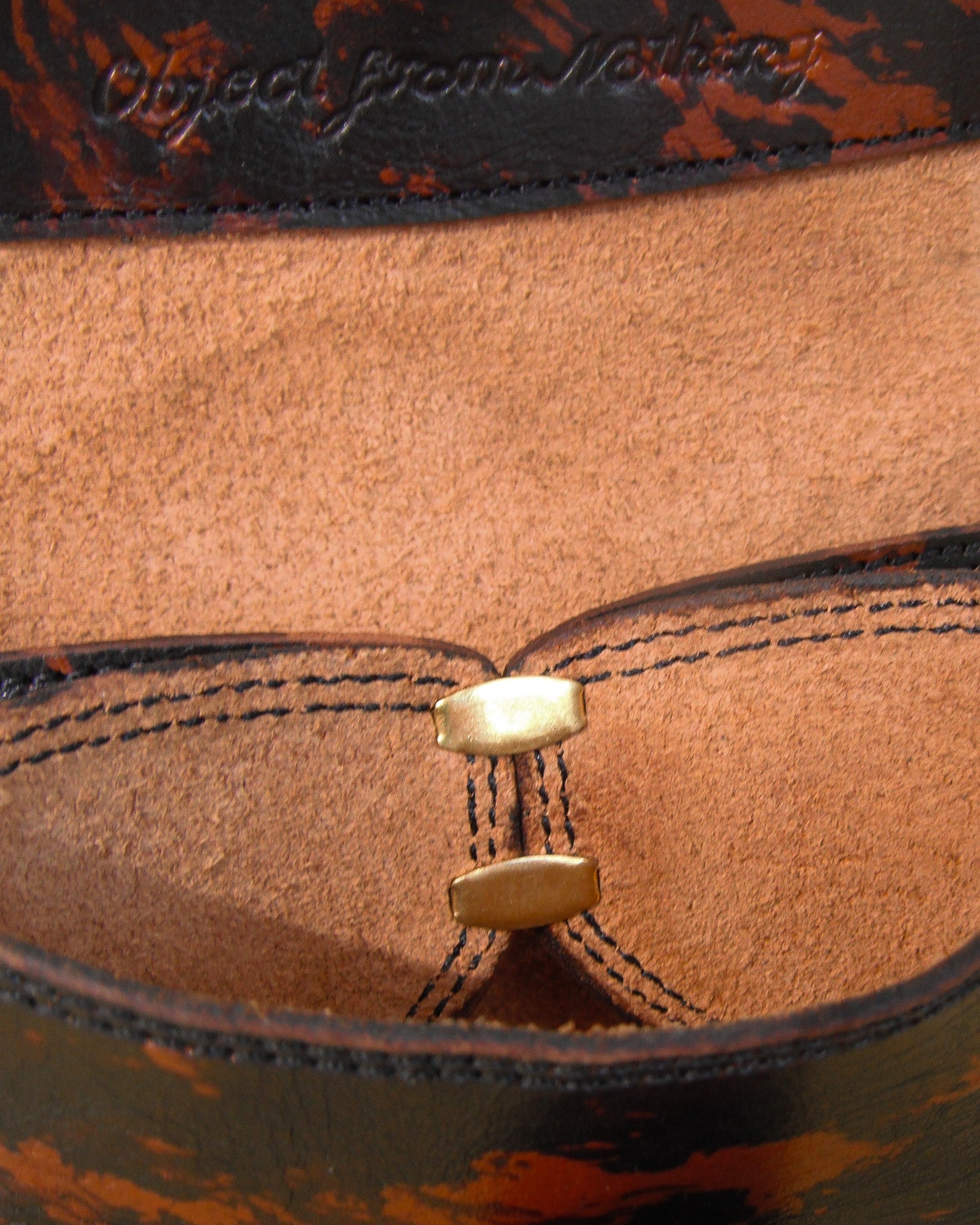POUCH WALLET