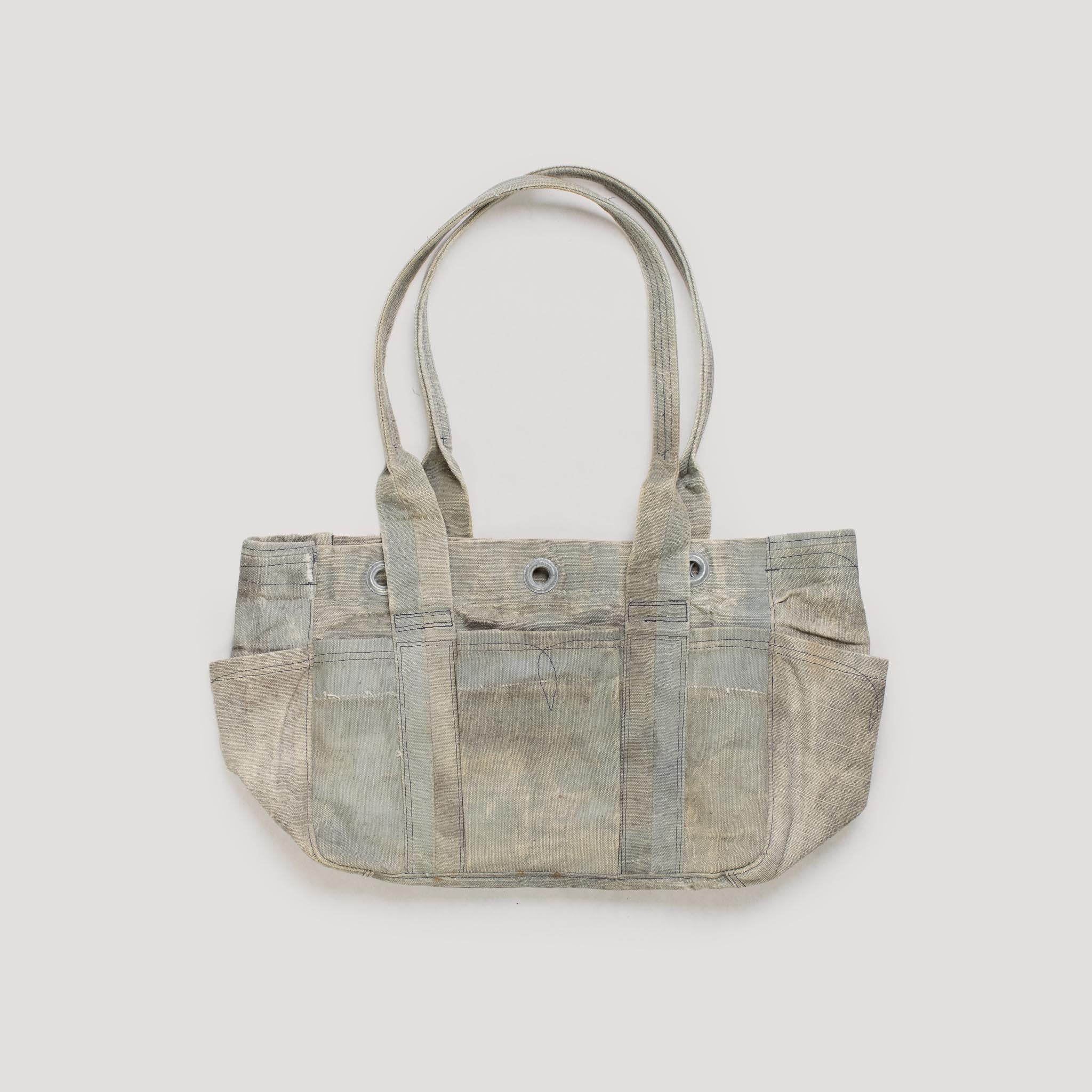 8 Pocket Tote Grey